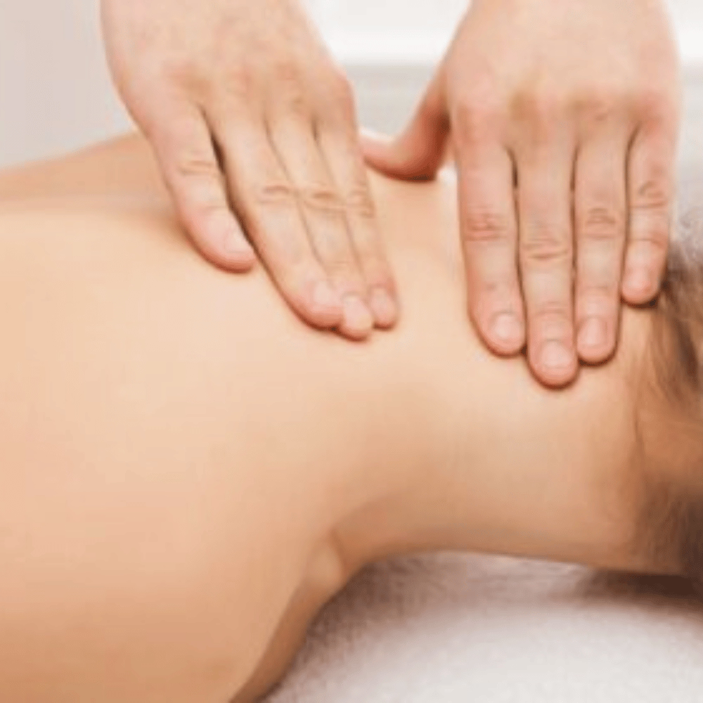 Therapeutische Mobilisation der Halswirbelsäule zur Behandlung von Nervenengpässen
